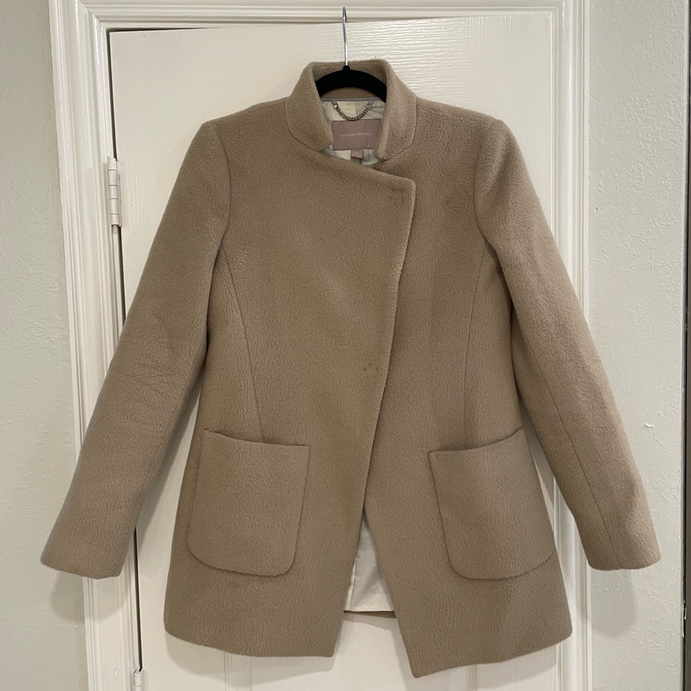 Banana Republic Neutral Coat